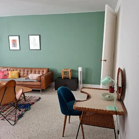 Apartment Entier Au Centre De